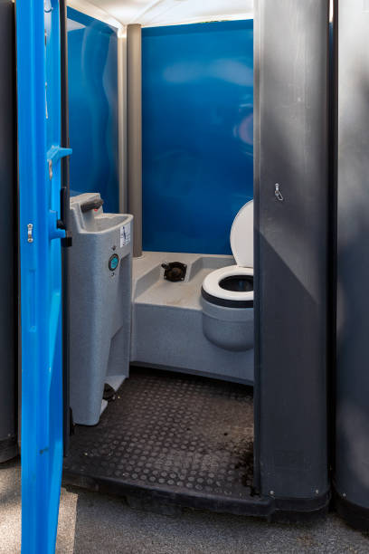 Best Porta potty rental near me  in Manhattan, KS