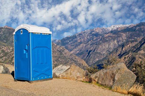 Best Porta potty delivery and setup  in Manhattan, KS